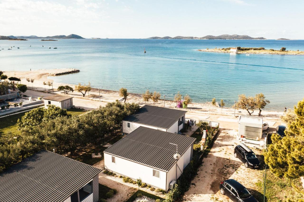 Rasin Mobile Homes Pakoštane Exteriör bild
