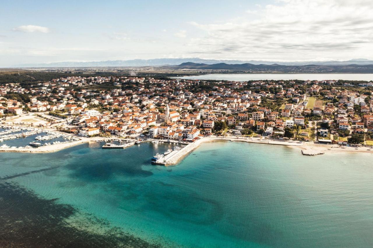 Rasin Mobile Homes Pakoštane Exteriör bild